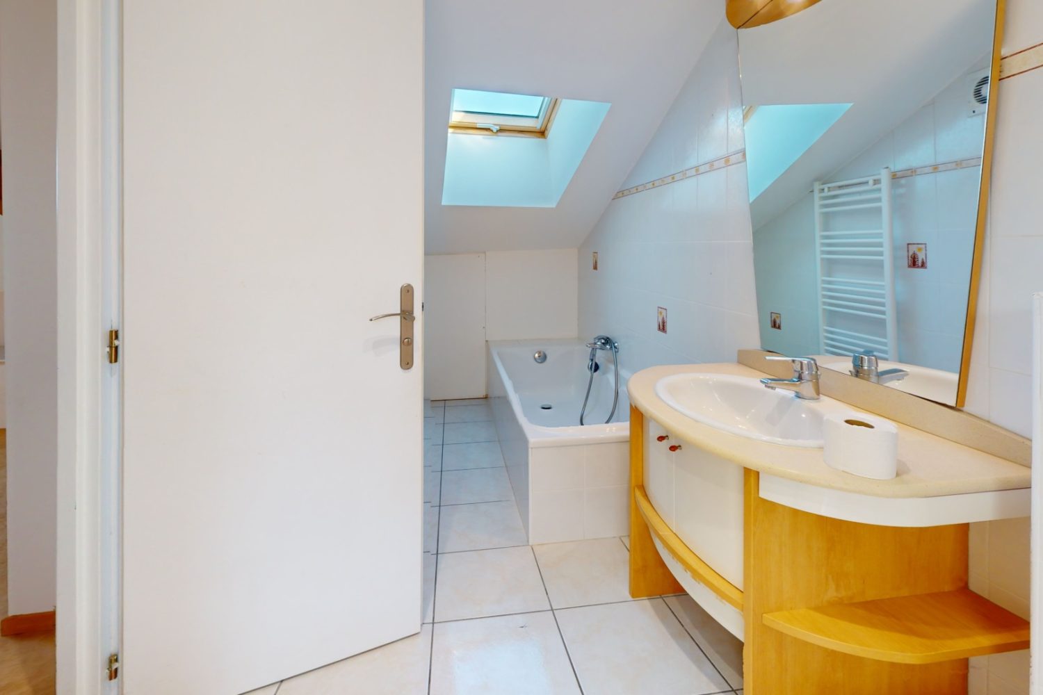 Bathroom (2)