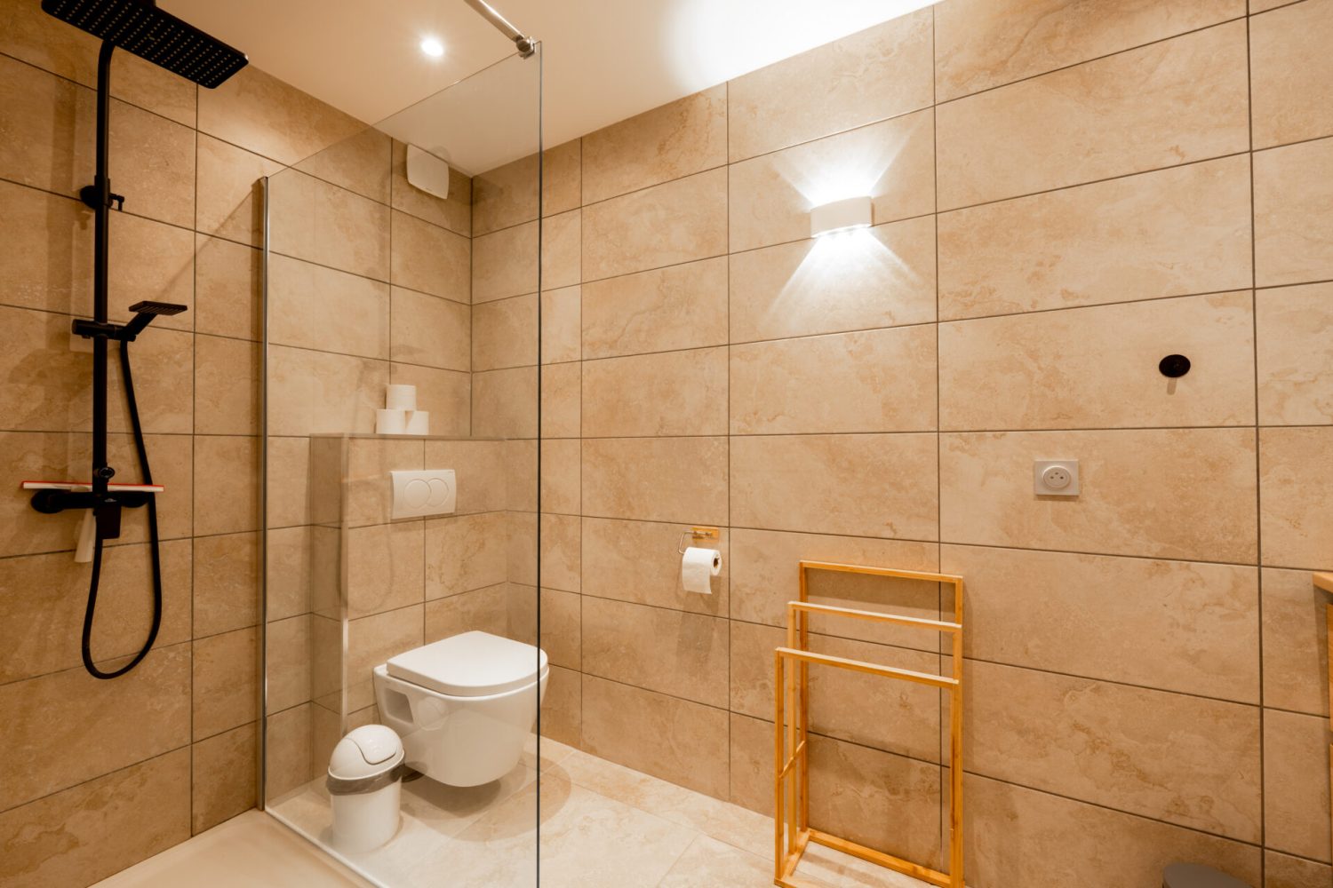 L'Agence Immo- 155 Route des ecoles_St Jorioz-26