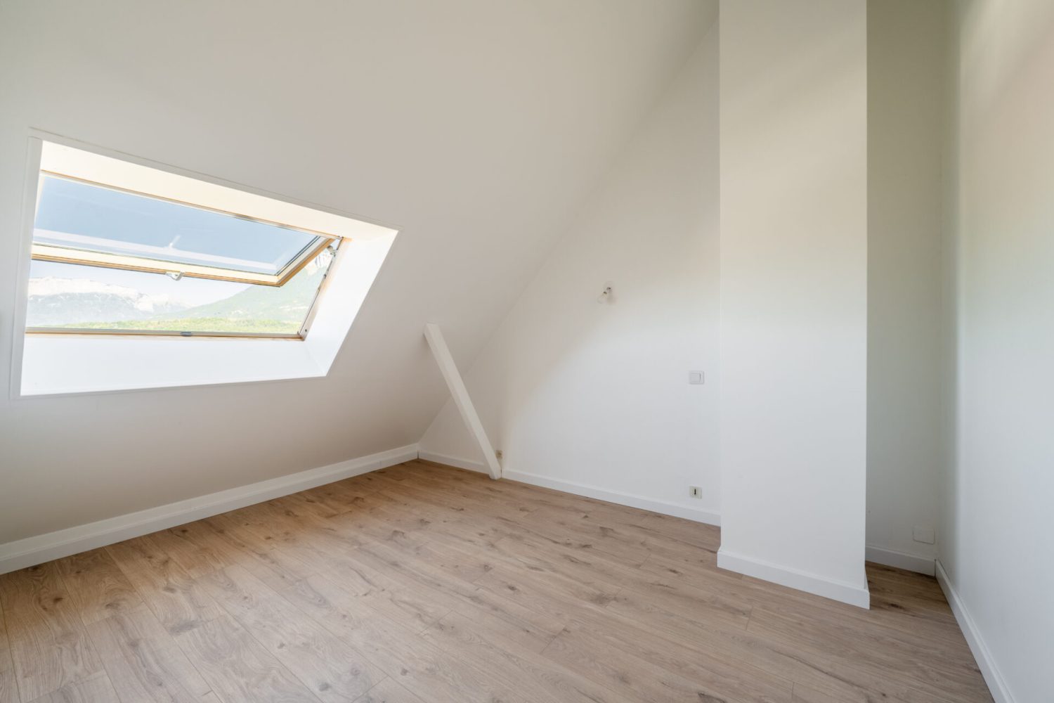 L'Agence Immo- 411 Rte du Berlet_St Jorioz-25