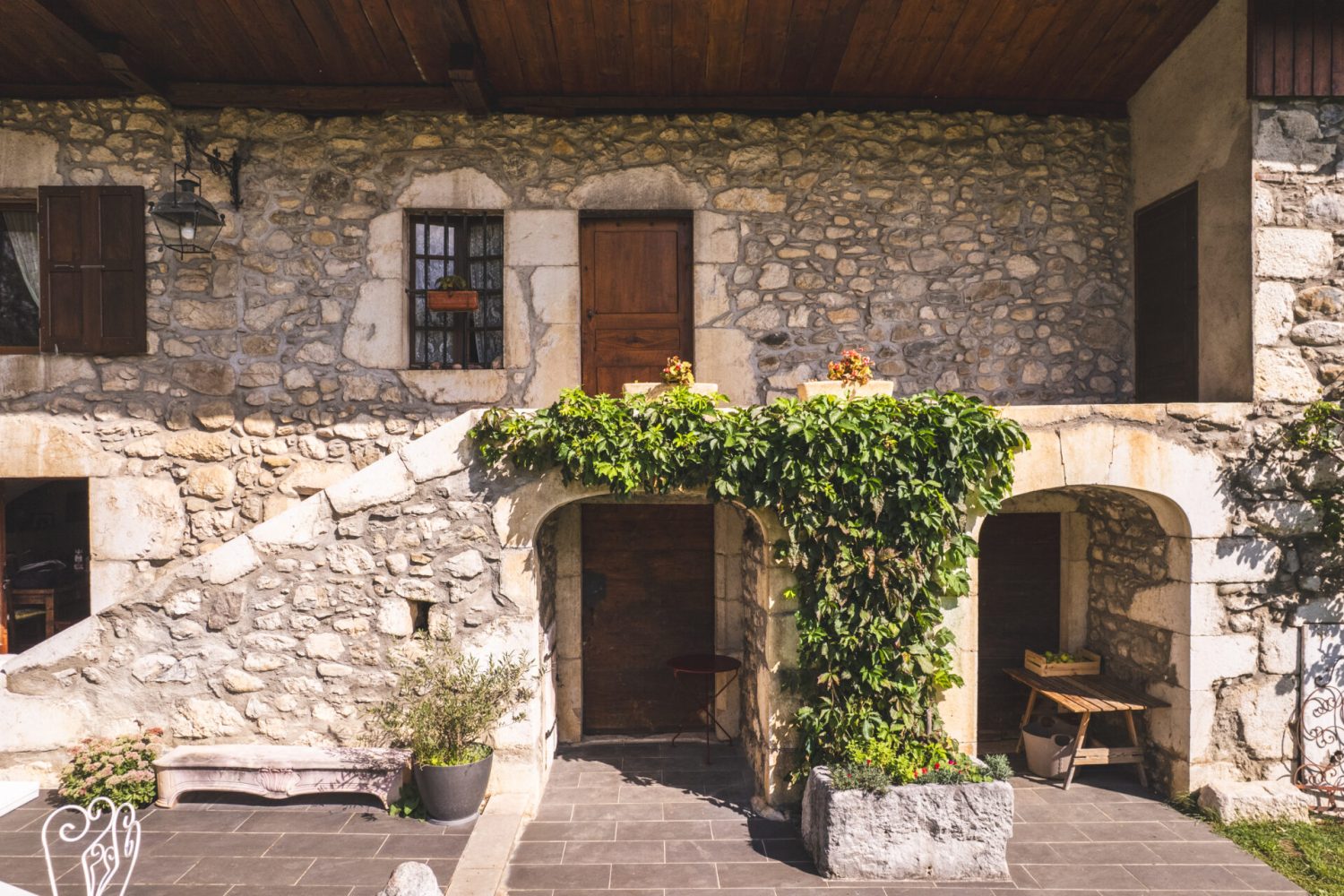 L'Agence Immo- Ferme Chemin des fontaines- Lathuile-terrain constructible garage combles potentiel (3)