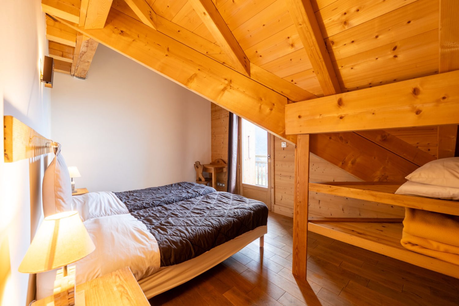 L'Agence- Triplex St Eustache-30