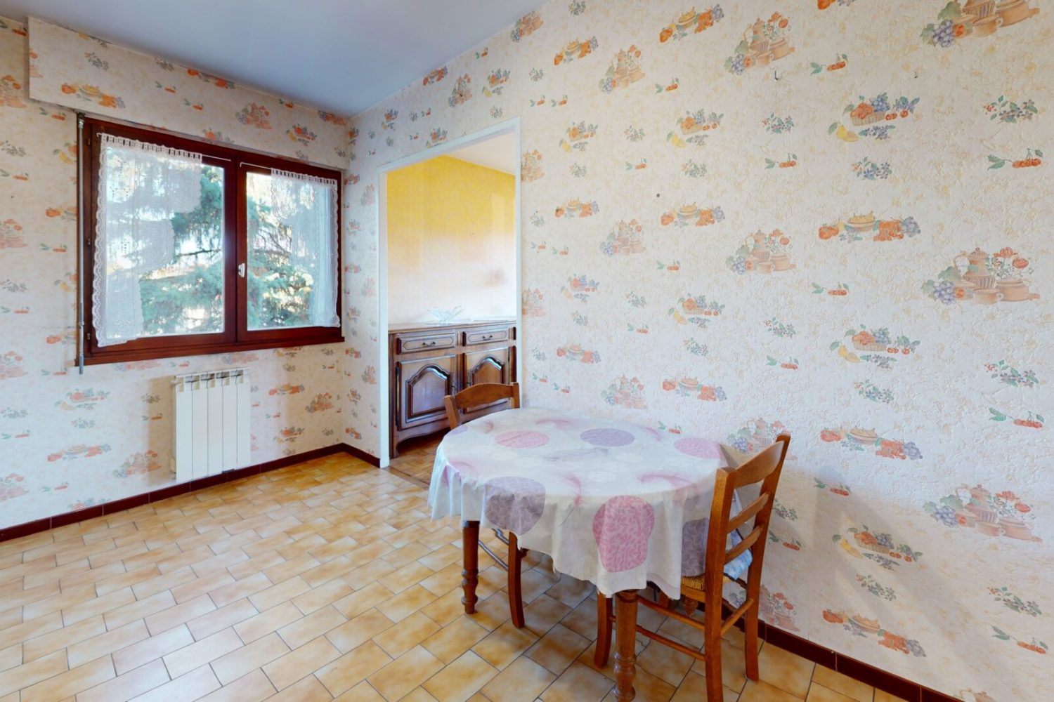 T2 Sévrier centre ville cote lac terrasse balcon garage cave vue montagnes (5)