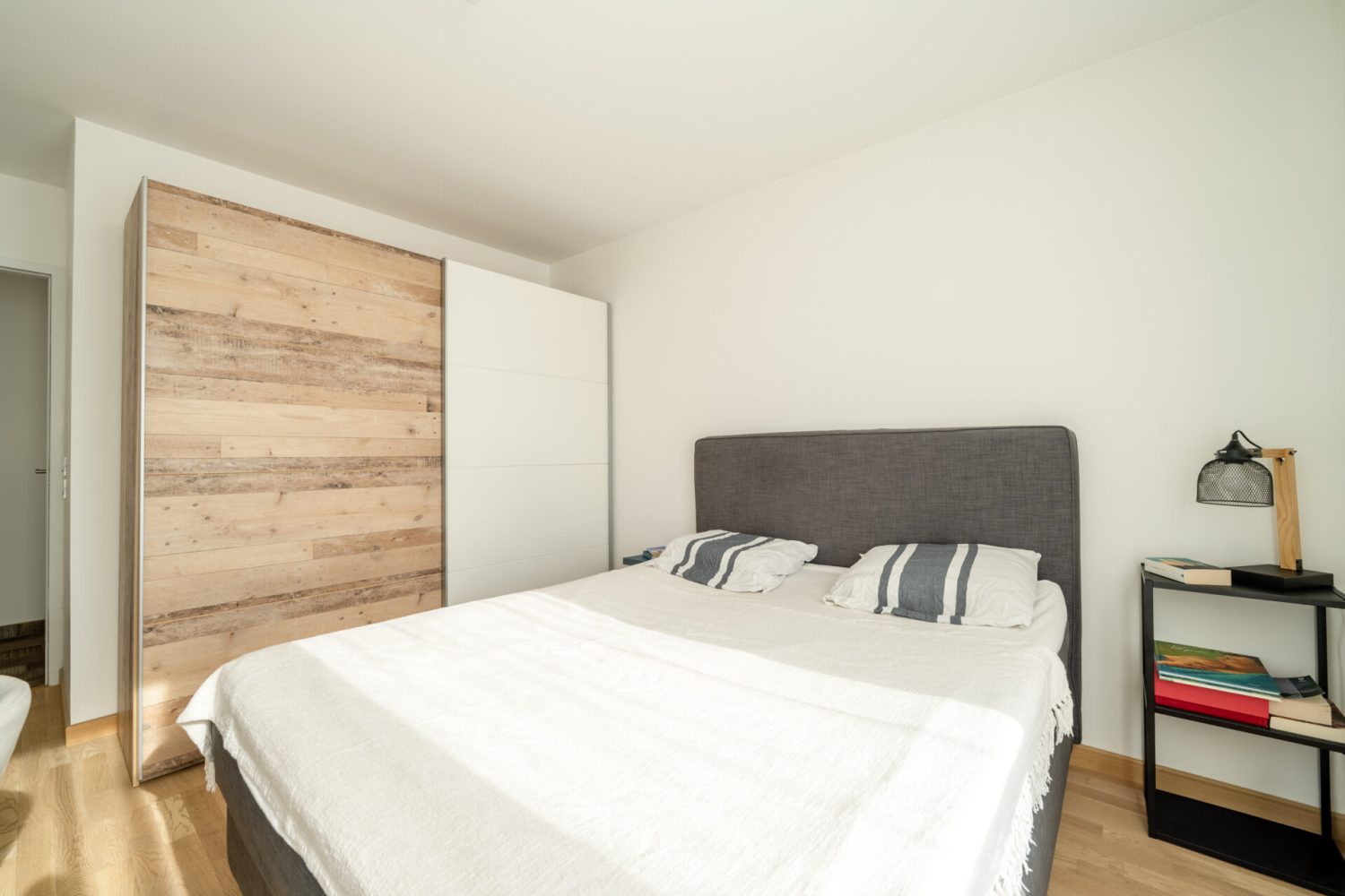 T3centrevillesevrierdoublegaragegrandbalconascenseurlac (8)