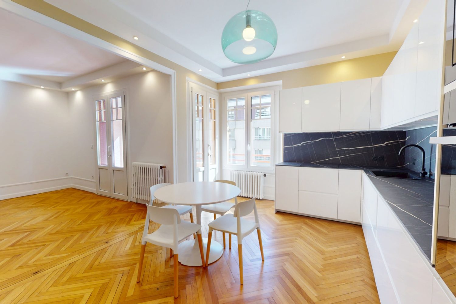 T4 ANNECY TERRASSE 3 CHAMBRES CAVE GARAGE CENTRE VILLE (4)