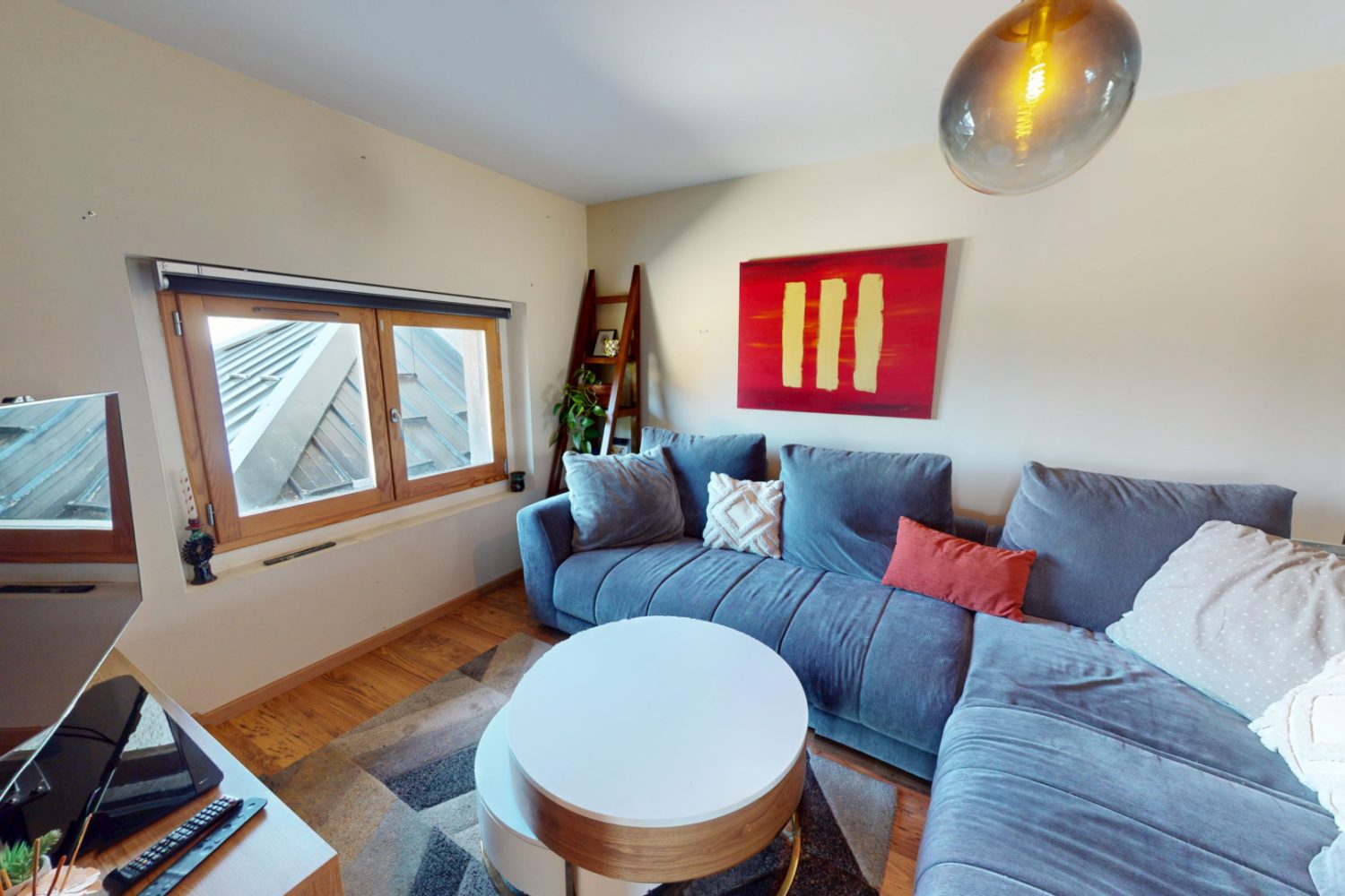T4 duplex st-eustache garage terrasse jacuzzi (3)