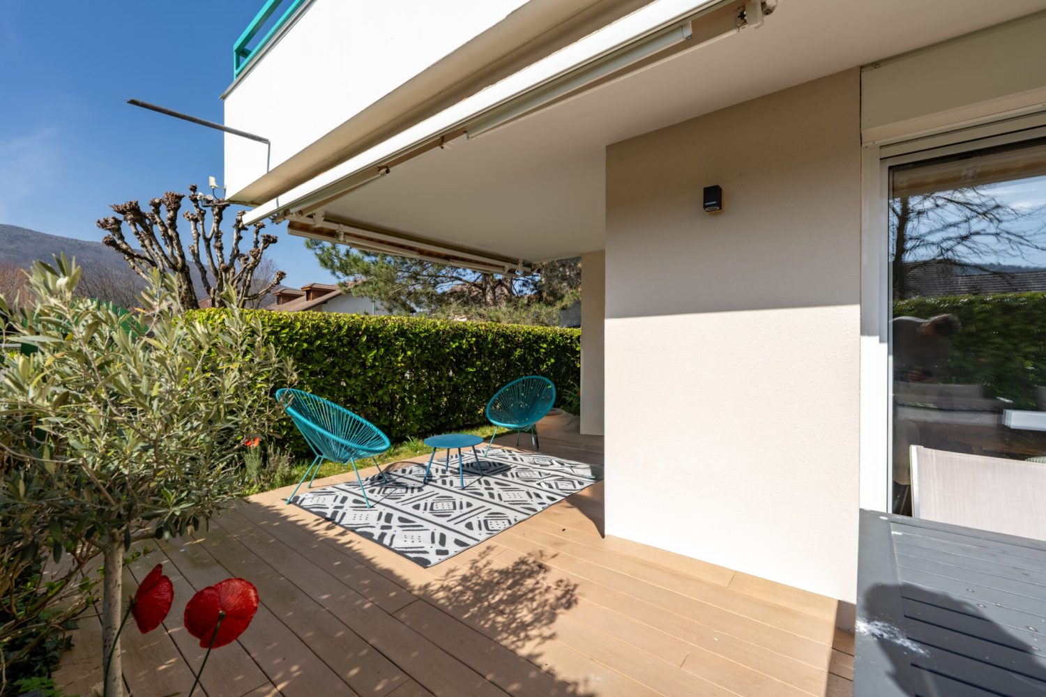 T4 st-jorioz centre ville terrasse jardin garage cave lumineux (8)