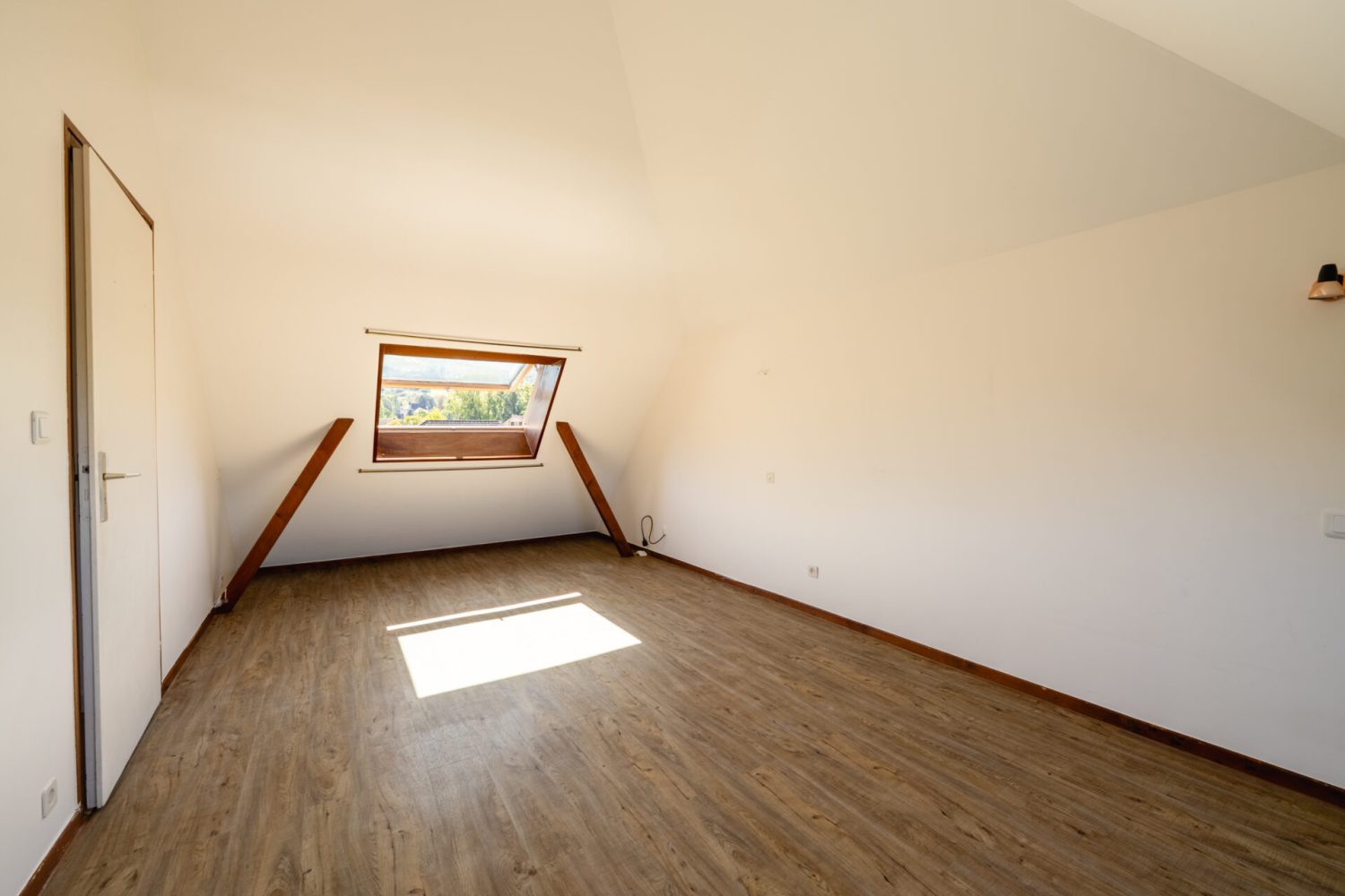 T5duplexstjoriozdernieretageterrassegaragecave (10)