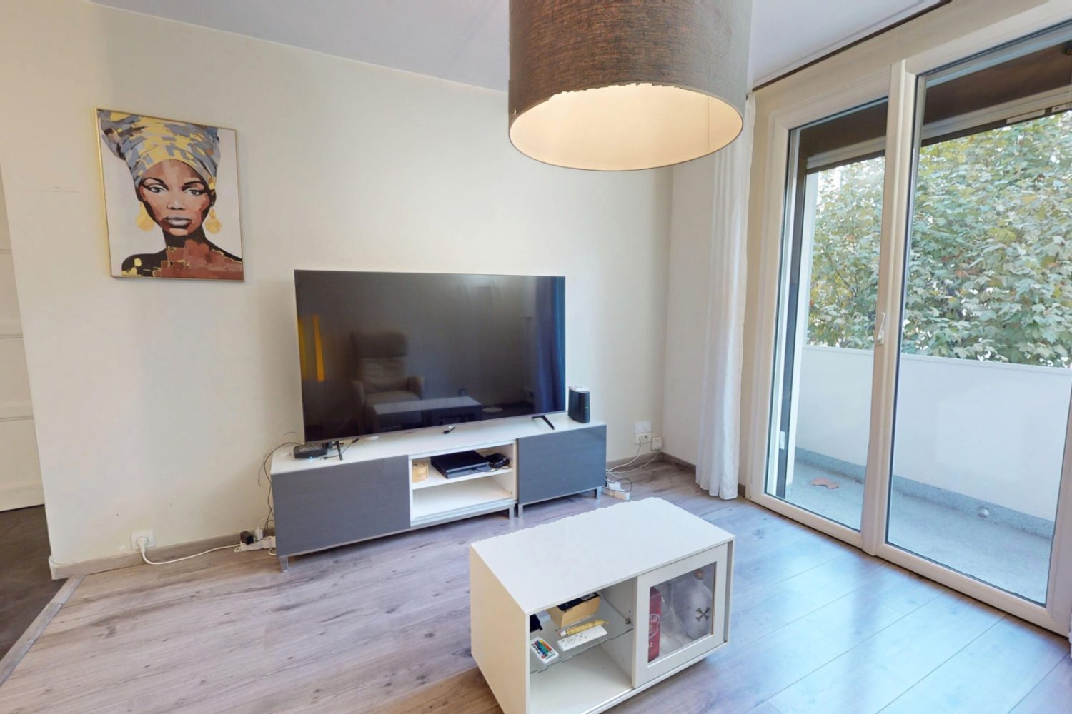 appartement t3 à annecy dans le quartier des fins avec balcon et deux chambres