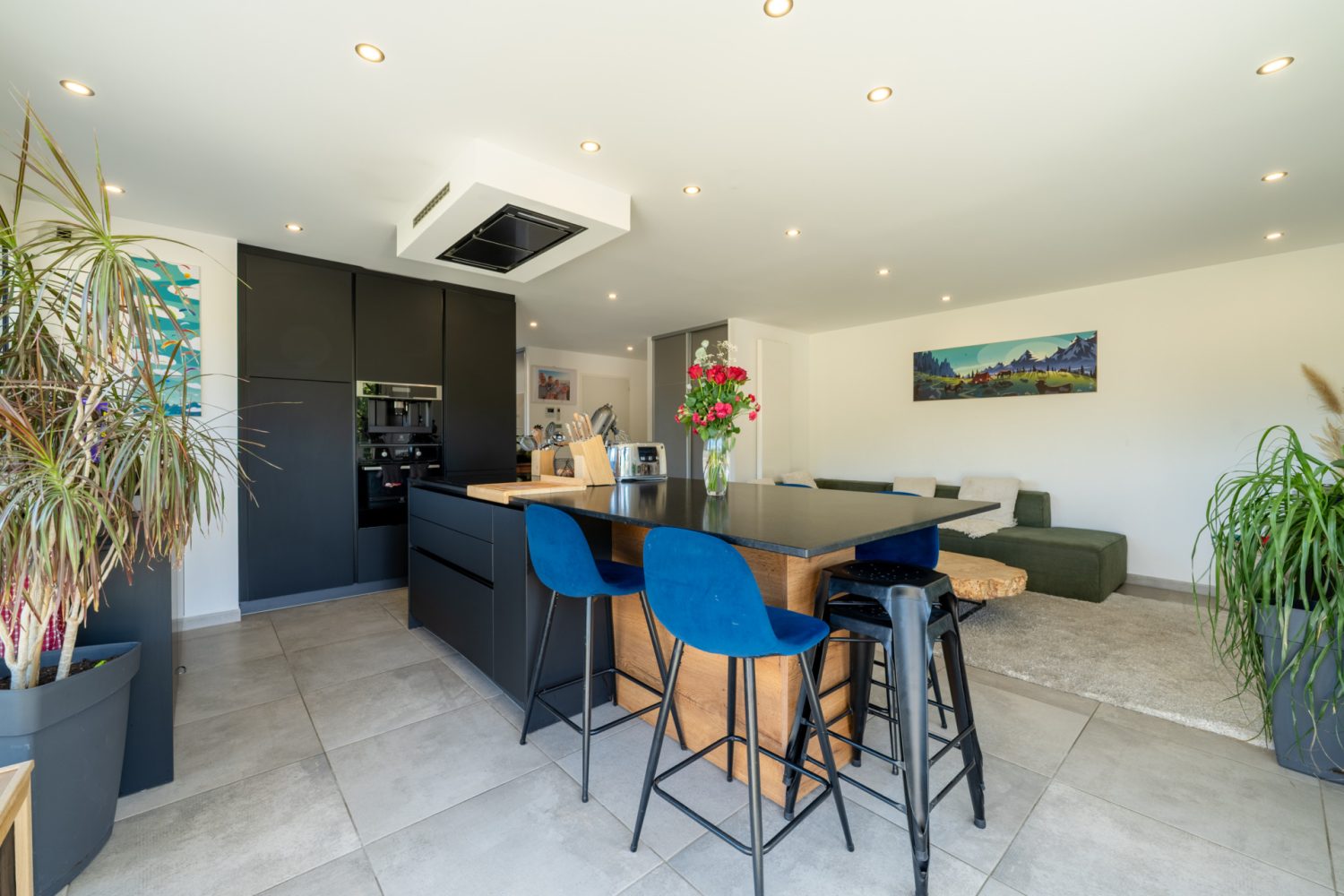 appartement t3 en attique à saint-jorioz avec grande terrasse et vue sur les montagnes