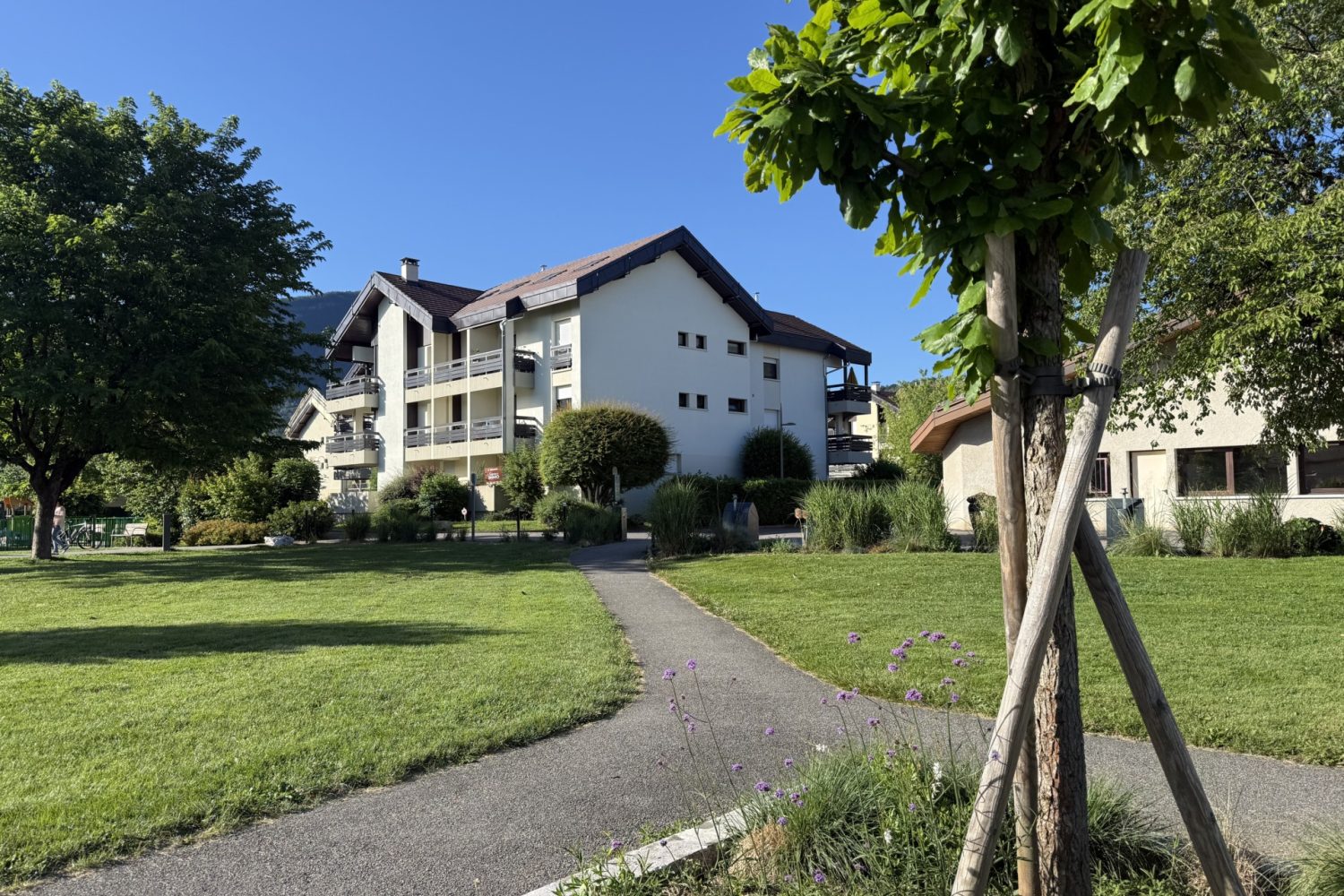 Studio à vendre à Saint-Jorioz centre-ville proche du lac d'Annecy - L'agence IMMO du lac
